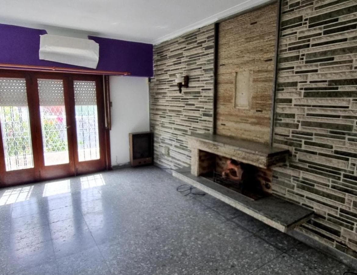 3-room apartment located in Avellaneda