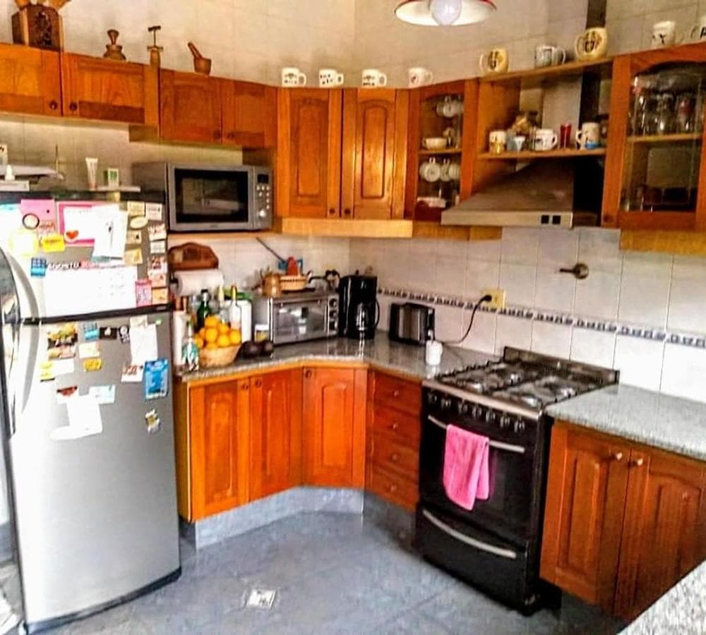 TRIPLEX HOUSE FOR SALE IN VILLA LUGANO