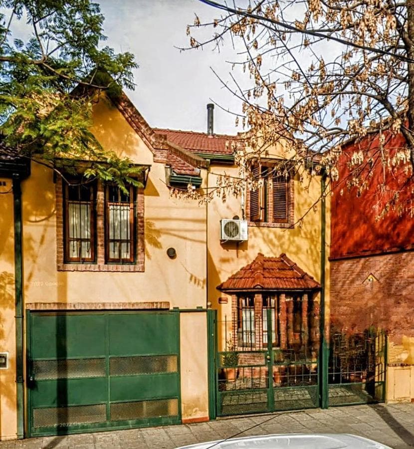 TRIPLEX HOUSE FOR SALE IN VILLA LUGANO