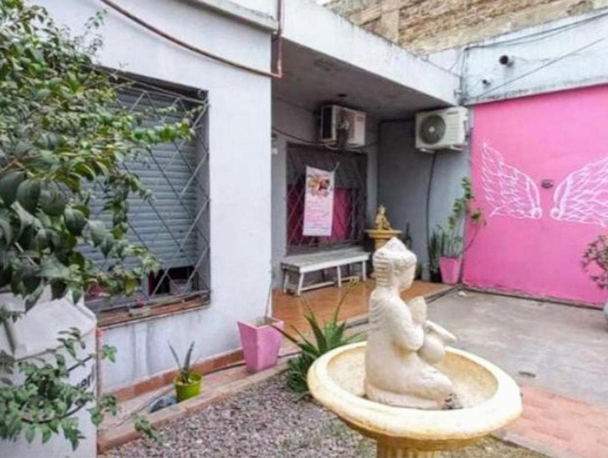 HOUSE WITH COMMERCIAL SPACE IN POMPEYA, MERLO