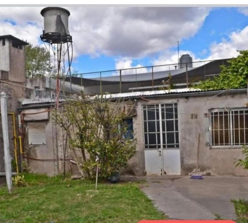 5-APARTMENT COMPLEX FOR SALE IN MERCEDES B.