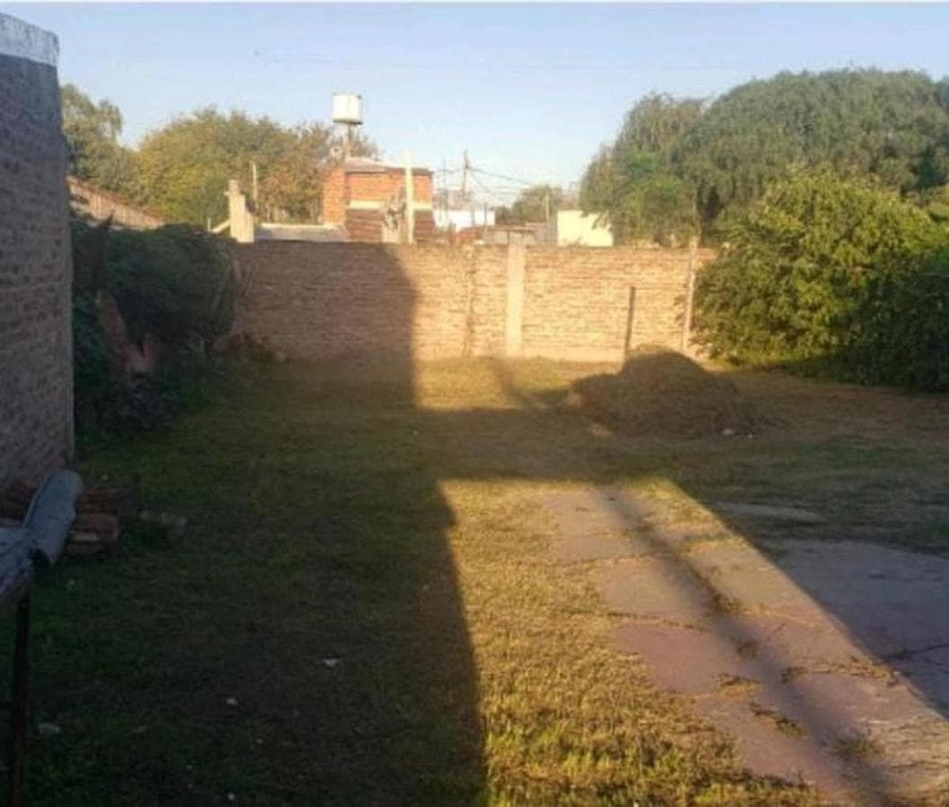 HOUSE FOR SALE IN LA MATANZA