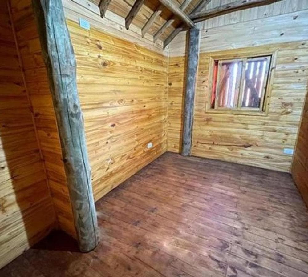 COTTAGE COMPLEX FOR SALE IN LA REJA