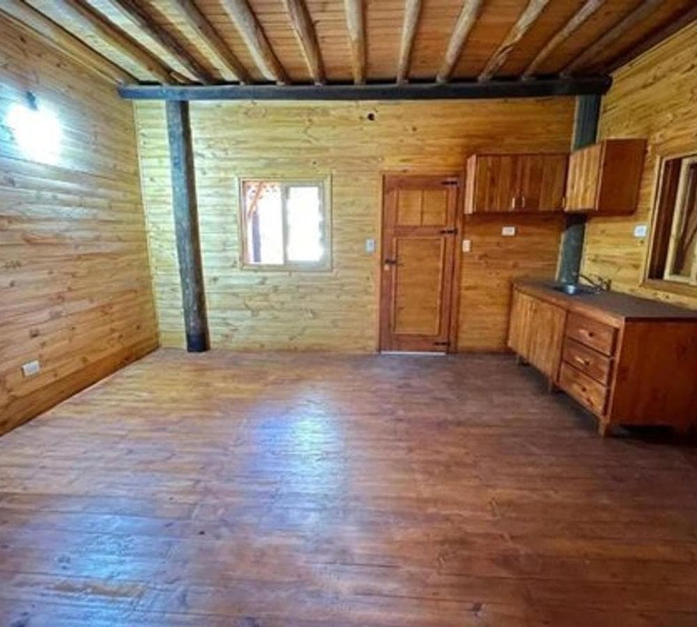 COTTAGE COMPLEX FOR SALE IN LA REJA