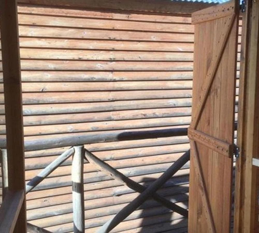 COTTAGE COMPLEX FOR SALE IN LA REJA