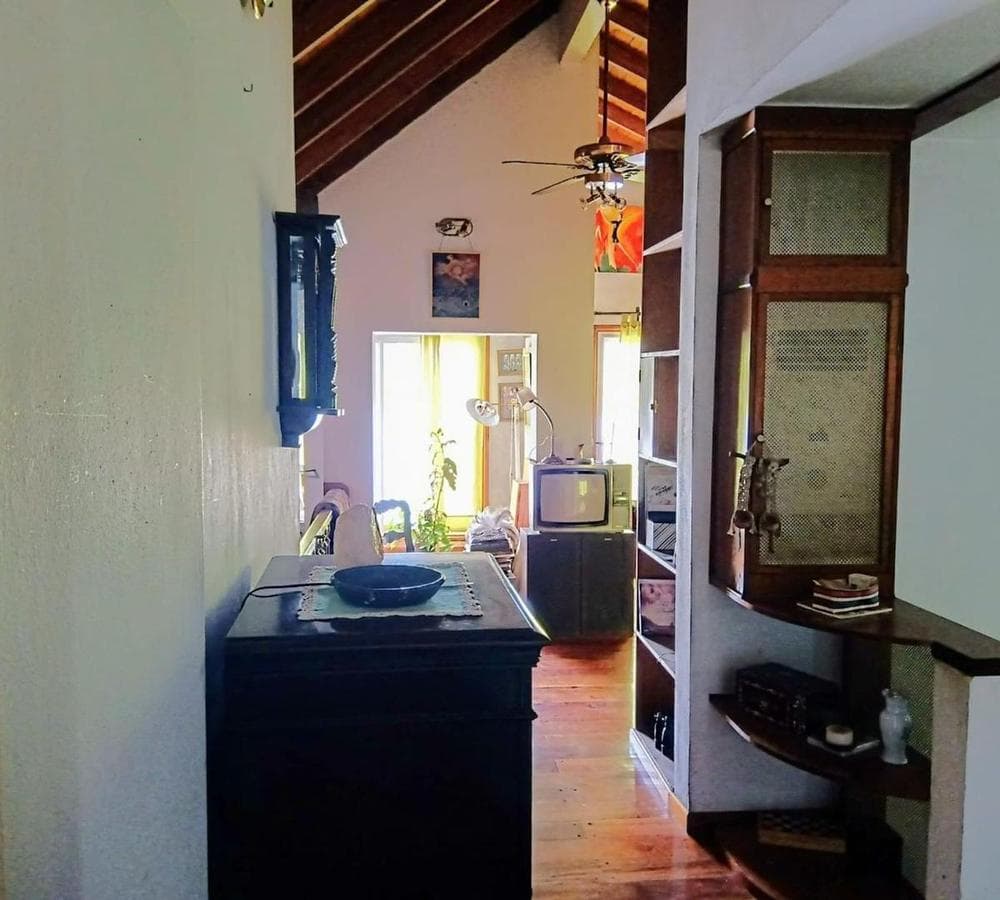 HOUSE WITH COMMERCIAL SPACE IN MORENO