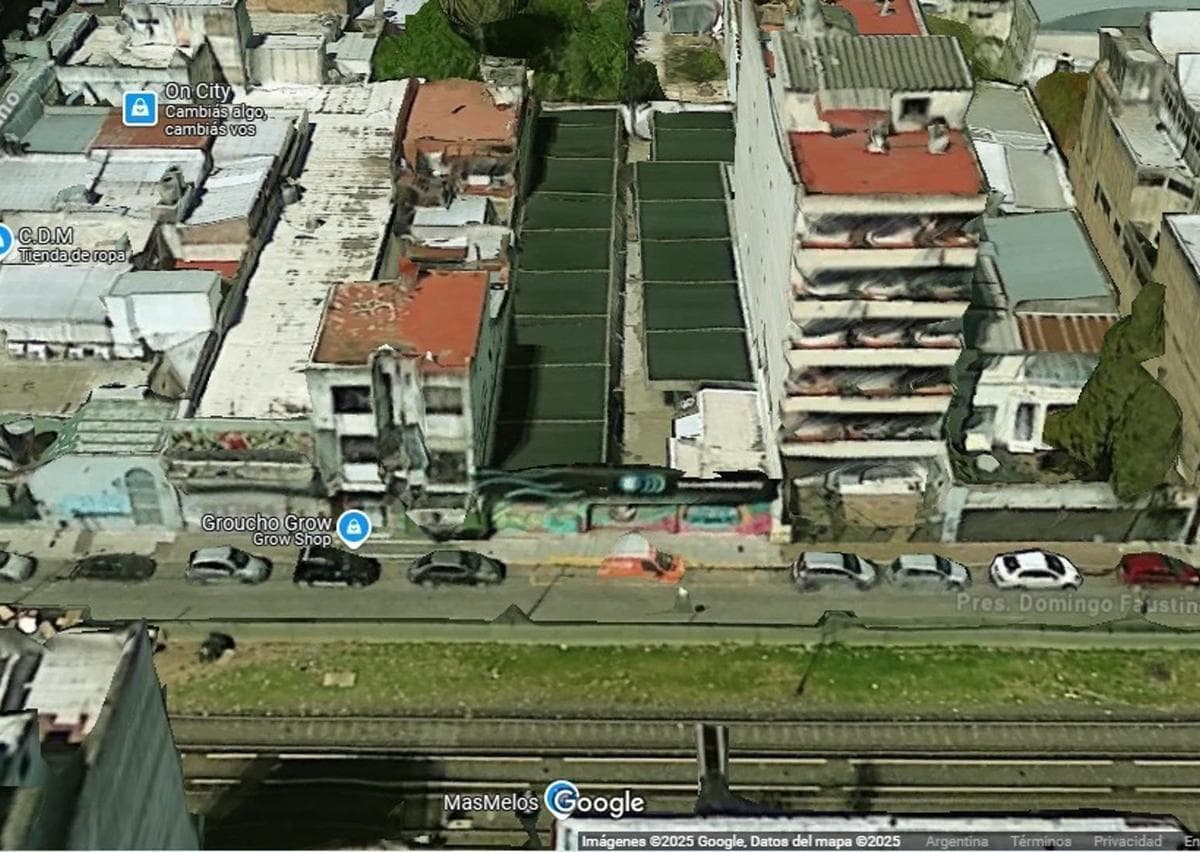 FOR SALE: LARGE PARCEL OF LAND IN DOWNTOWN MORÓN