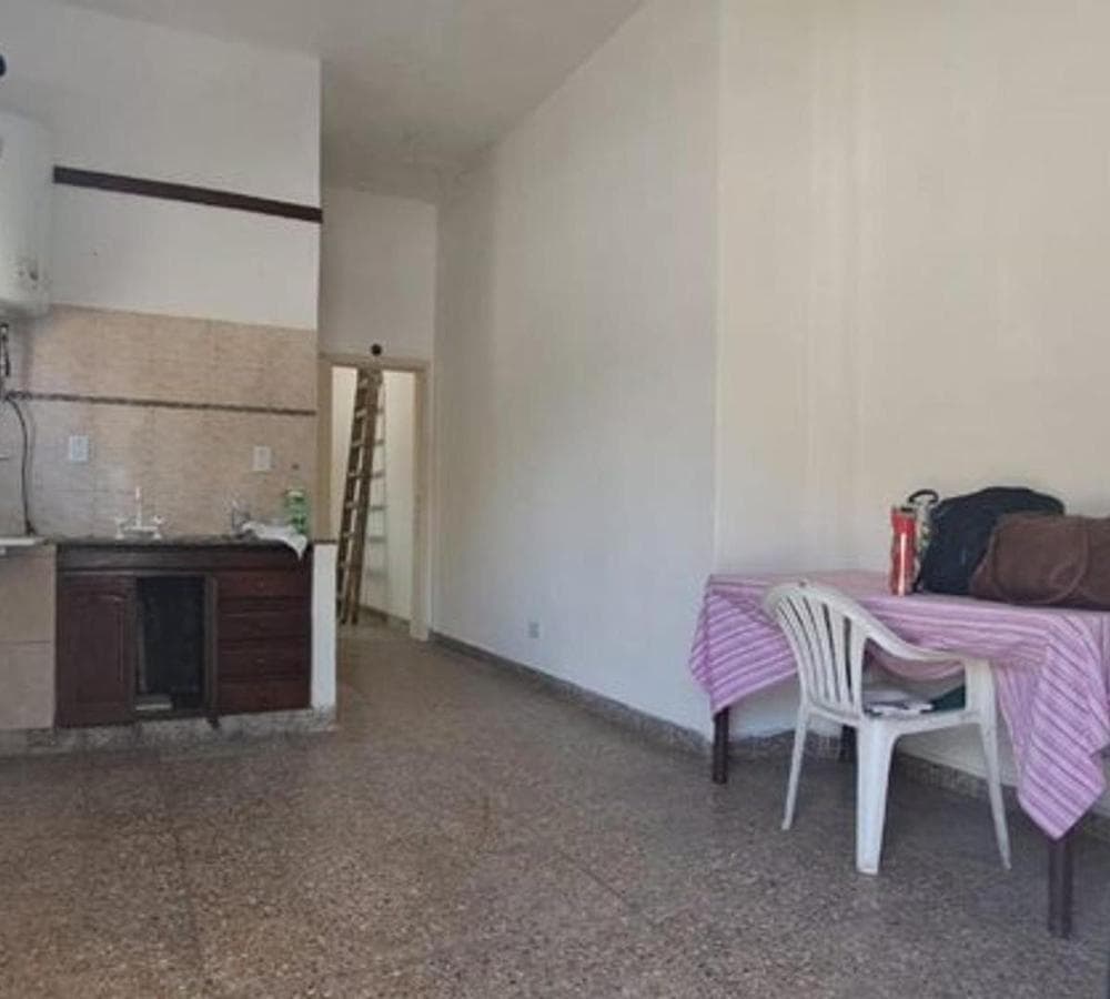 PH IN PASO DEL REY, 3-ROOM APARTMENT