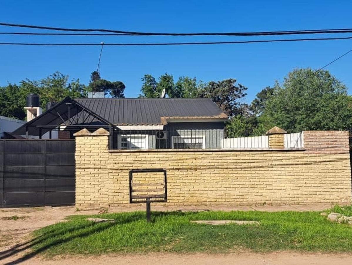 HOUSE FOR SALE IN MORENO QUALIFIES FOR A LOAN