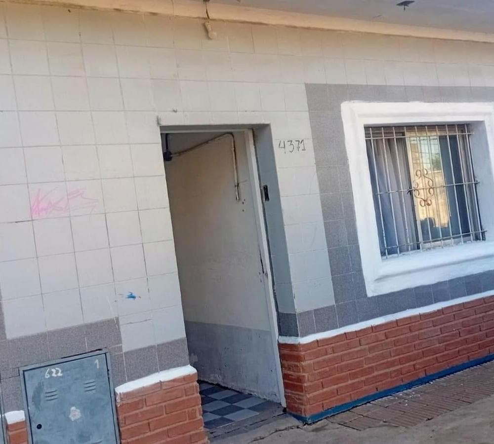 FOR SALE: COMPLEX WITH FIVE FUNCTIONAL UNITS IN A MULTI-FAMILY BUILDING IN MERLO