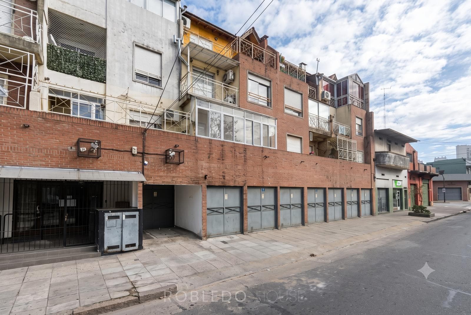 2-Bedroom Apartment for Sale in Buenos Aires, Parque Chacabuco