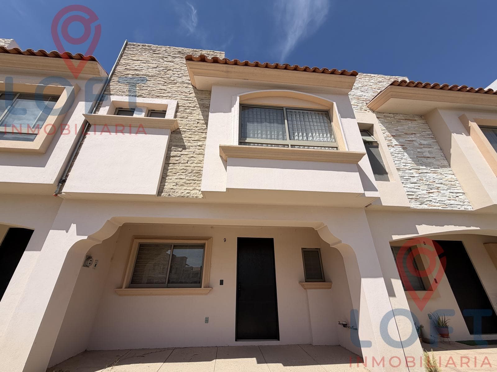 New, fully furnished, move-in-ready home in Bosques California