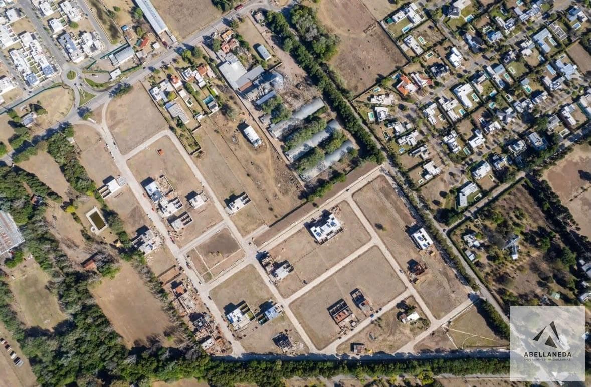 390-meter Lot for Sale