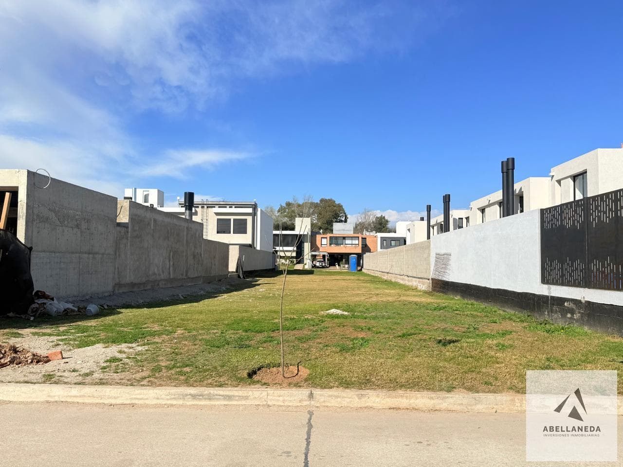 390-meter Lot for Sale