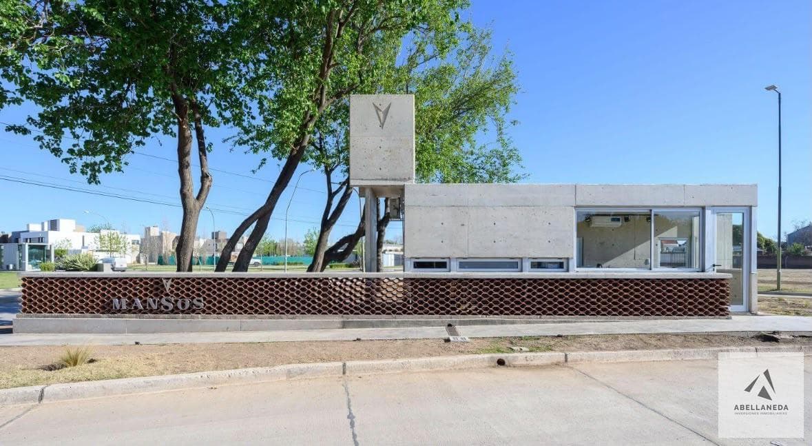390-meter Lot for Sale