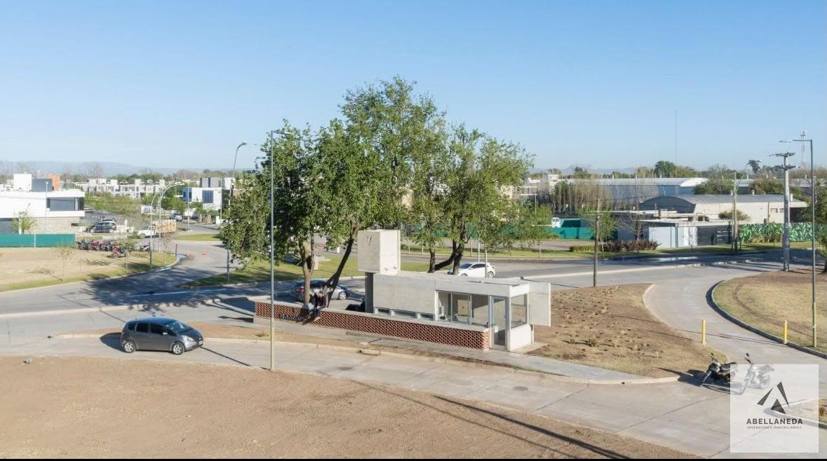 390-meter Lot for Sale