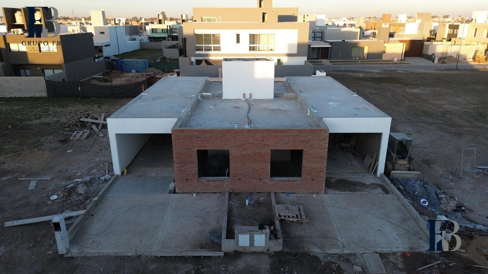 2-Bedroom, 2-Bathroom Duplex in Solares de Manantiales