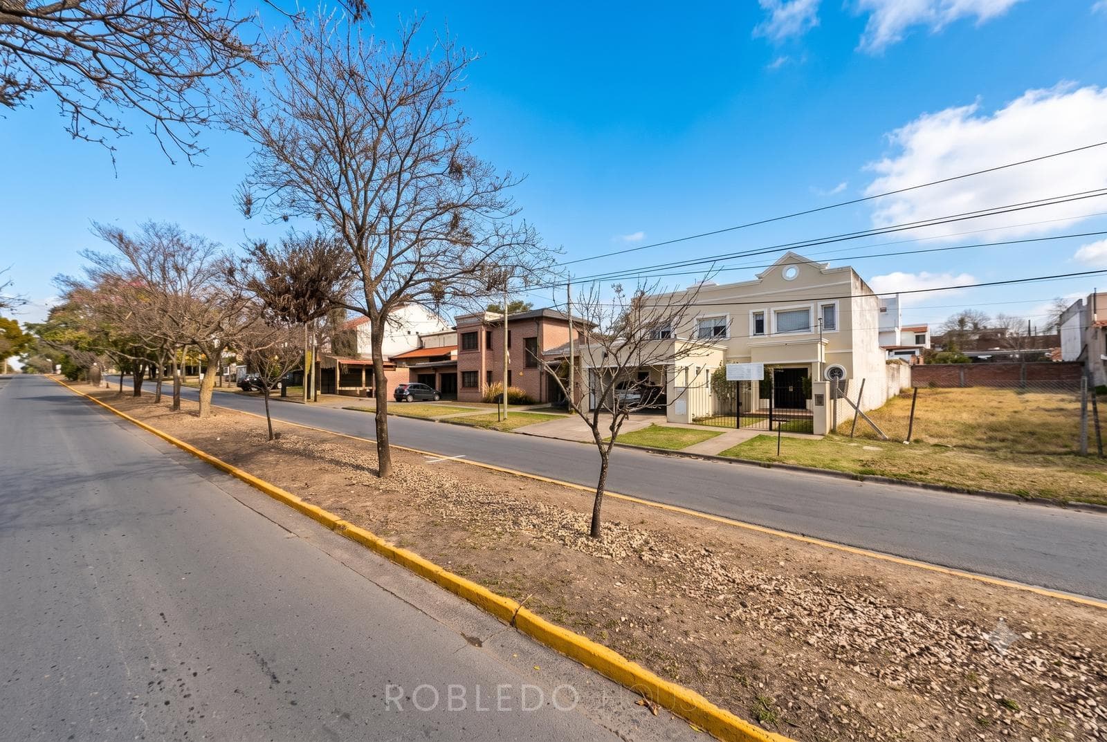 Land for Sale: 440 m2, Grand Bourg, Salta City