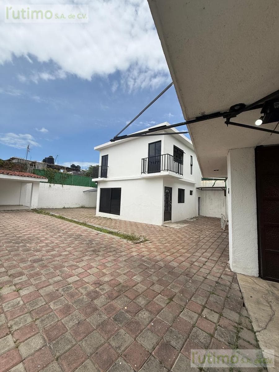HOUSE NEAR SAMS OR THE LEGISLATURE, CUERNAVACA