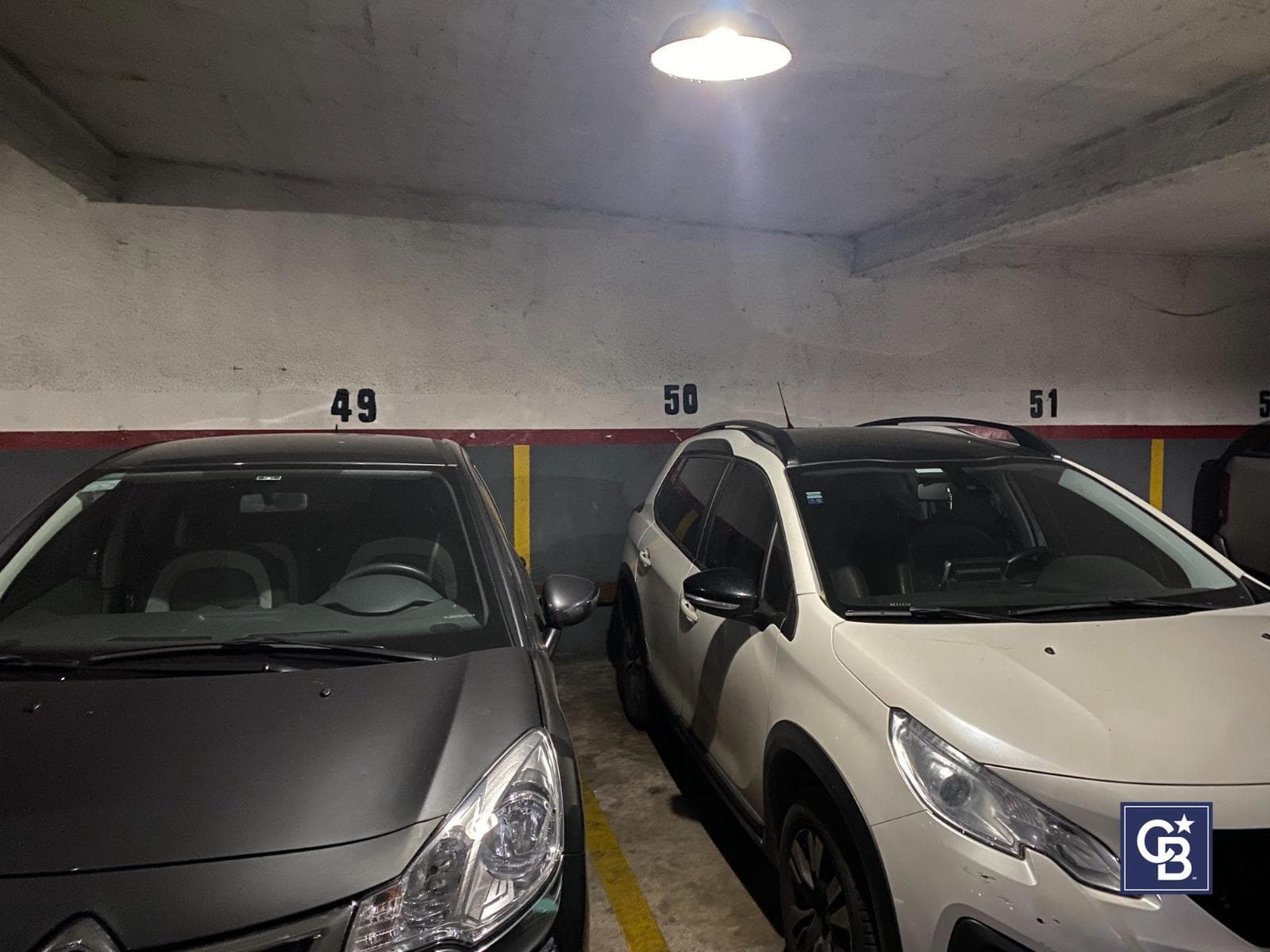 11 Underground Parking Spaces for Sale in a Complex, Generating Rent—Ideal Investment in Barrio Norte, CABA