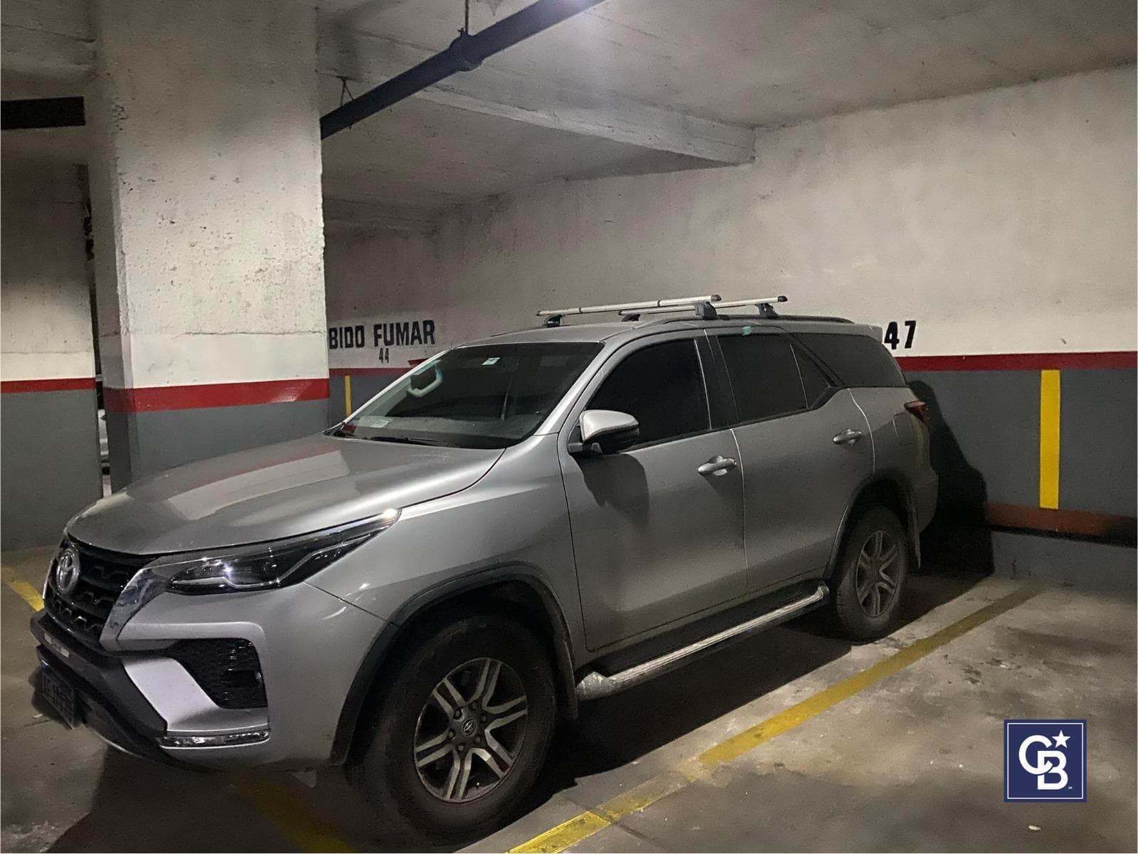 11 Underground Parking Spaces for Sale in a Complex, Generating Rent—Ideal Investment in Barrio Norte, CABA