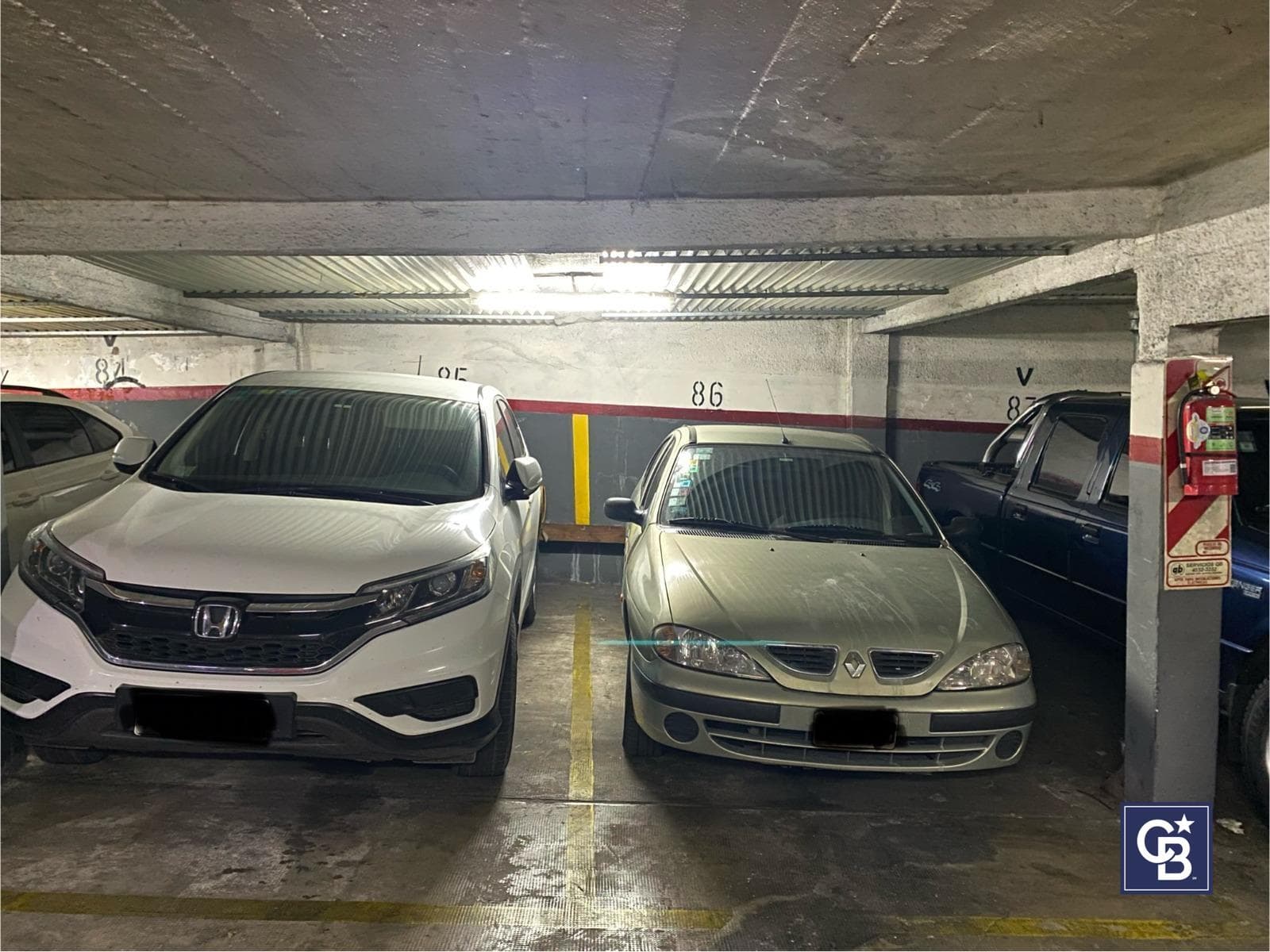 11 Underground Parking Spaces for Sale in a Complex, Generating Rent—Ideal Investment in Barrio Norte, CABA