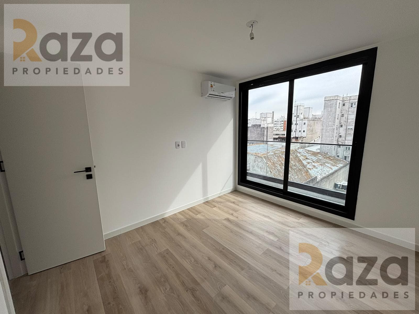 1-Bedroom Apartment for Rent in Cordon Sur