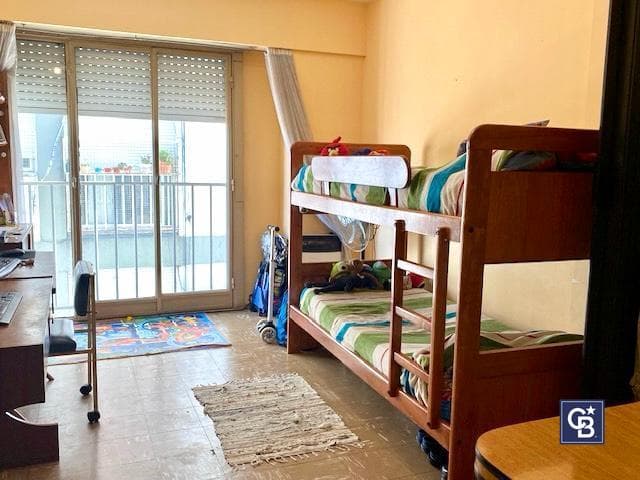 4-Room Apartment for Sale (Currently Rented) in Caseros
