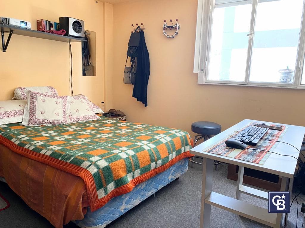 4-Room Apartment for Sale (Currently Rented) in Caseros