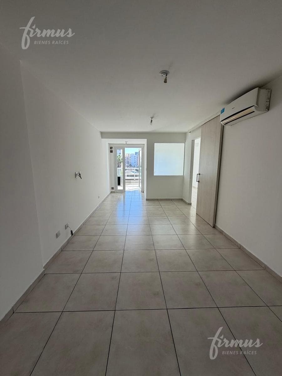 High-end 1-bedroom apartment in General Paz