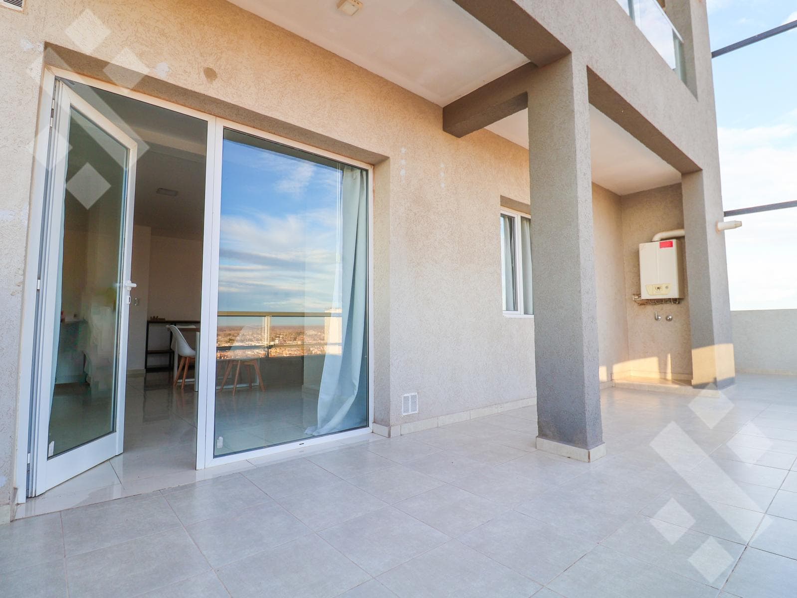 Apartment in the East Central Area