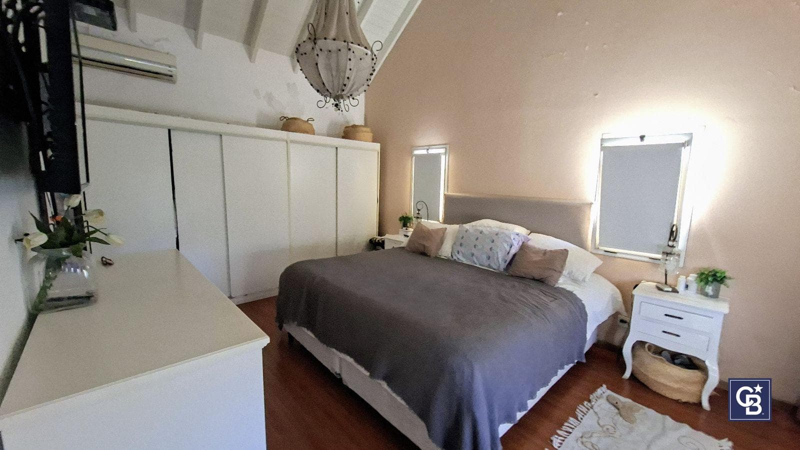 4-Room House for Sale with Pool and Playroom at Maschwitz Country Club
