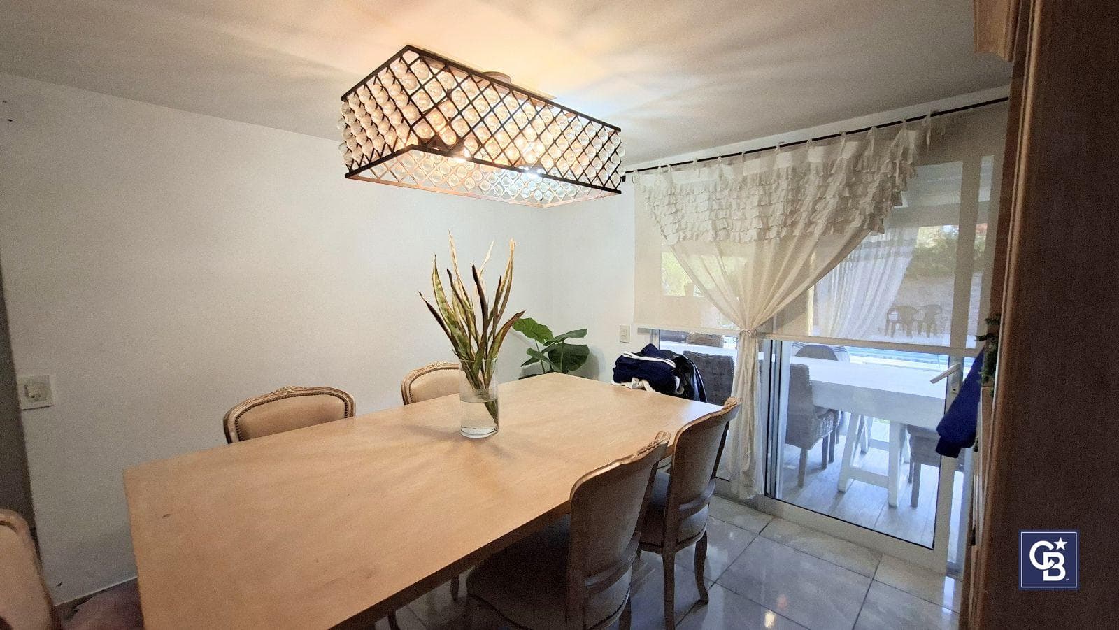 4-Room House for Sale with Pool and Playroom at Maschwitz Country Club
