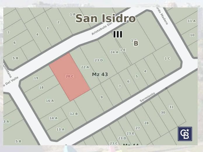 Large 7-room house for sale in Martínez, in need of renovation, on a 1,026 m² lot