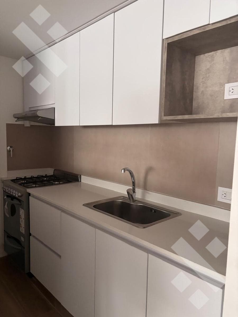 Alquiler depto 1 dormitorio.- teniente Ibañez al 100.-