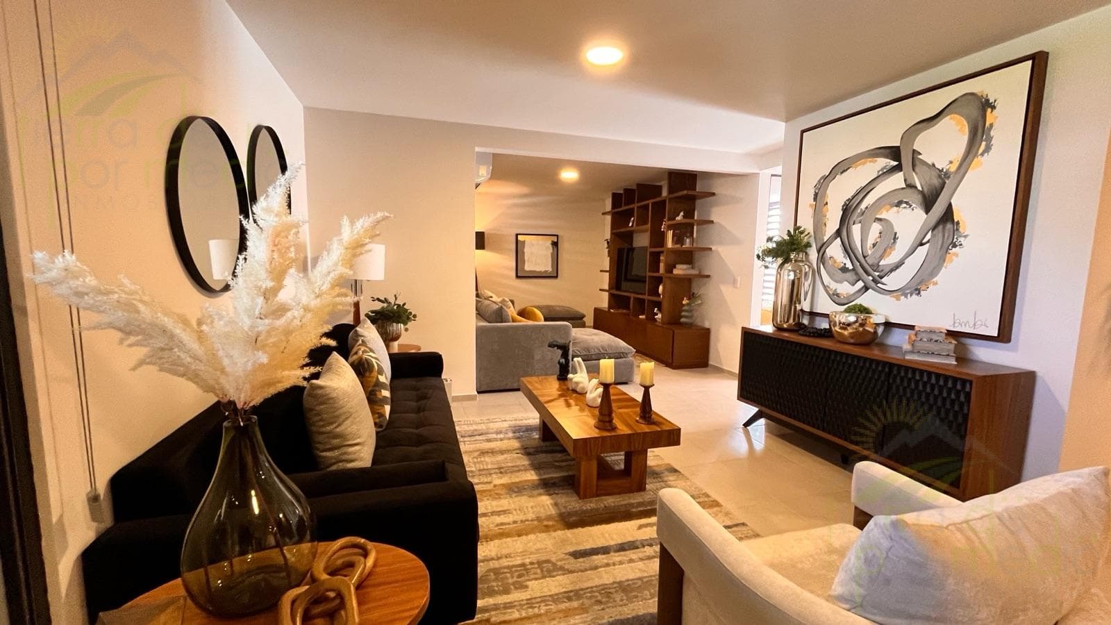 Luxury Ground-Floor Apartment, with the option of 3 bedrooms. Terrace and private garden, Zakia, Querétaro