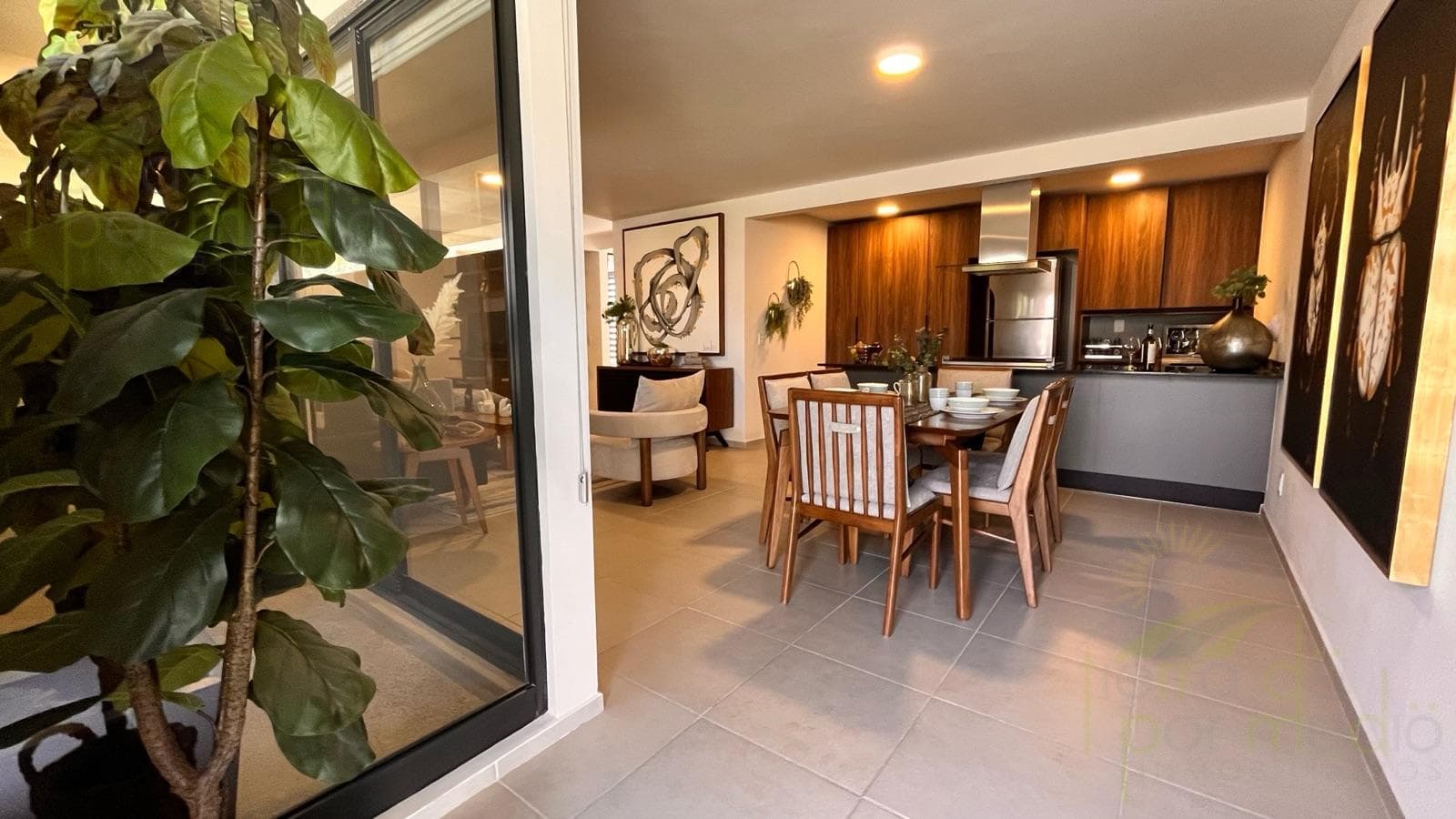 Luxury Ground-Floor Apartment, with the option of 3 bedrooms. Terrace and private garden, Zakia, Querétaro