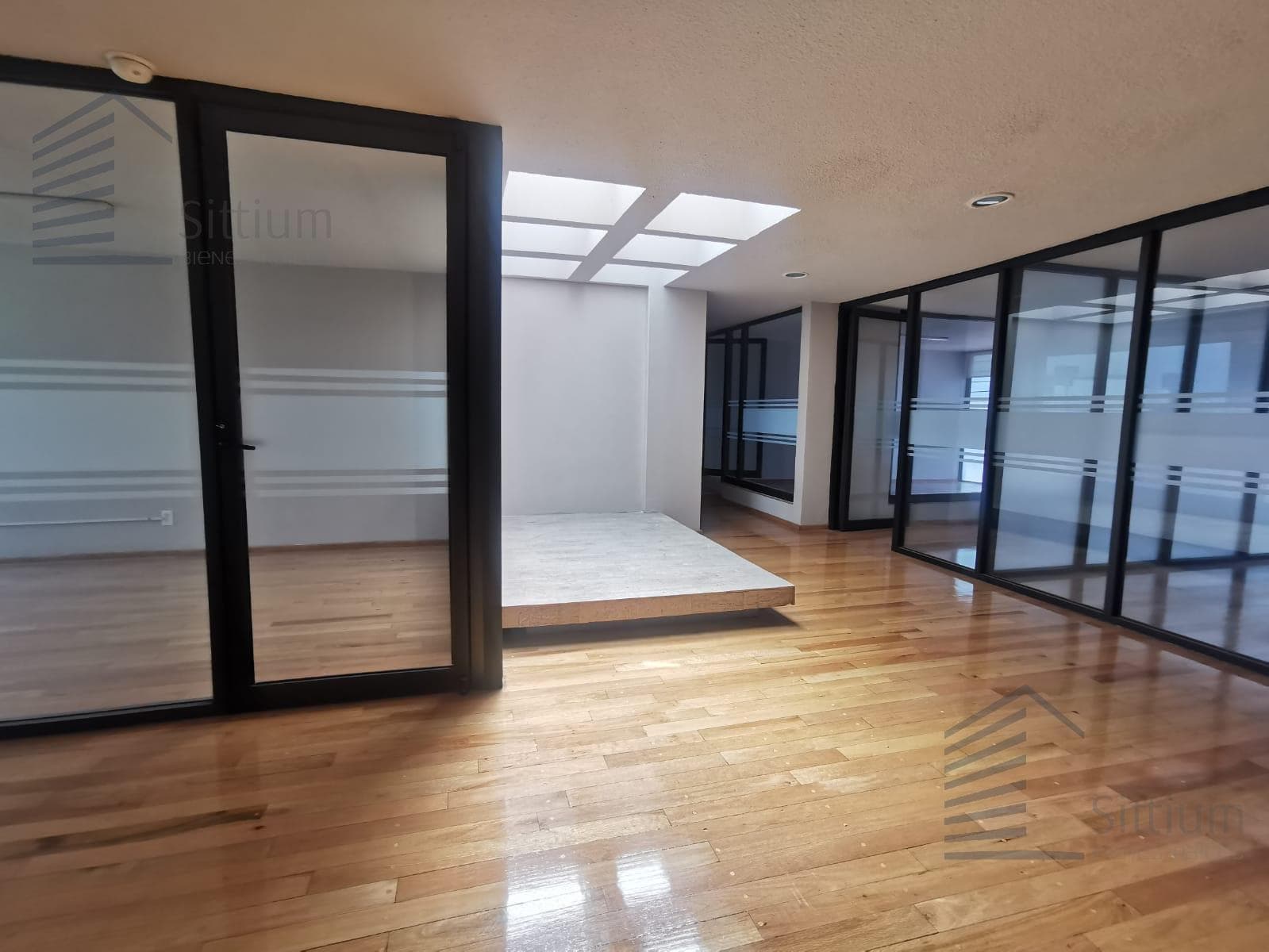 Office for Rent - Anzures - 264 m² - PH