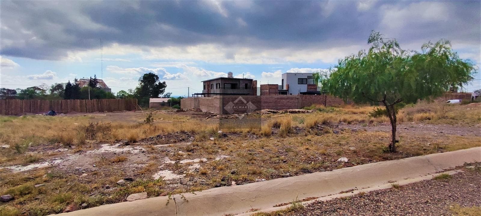 Lots suitable for duplexes in the Alta Mendoza II neighborhood