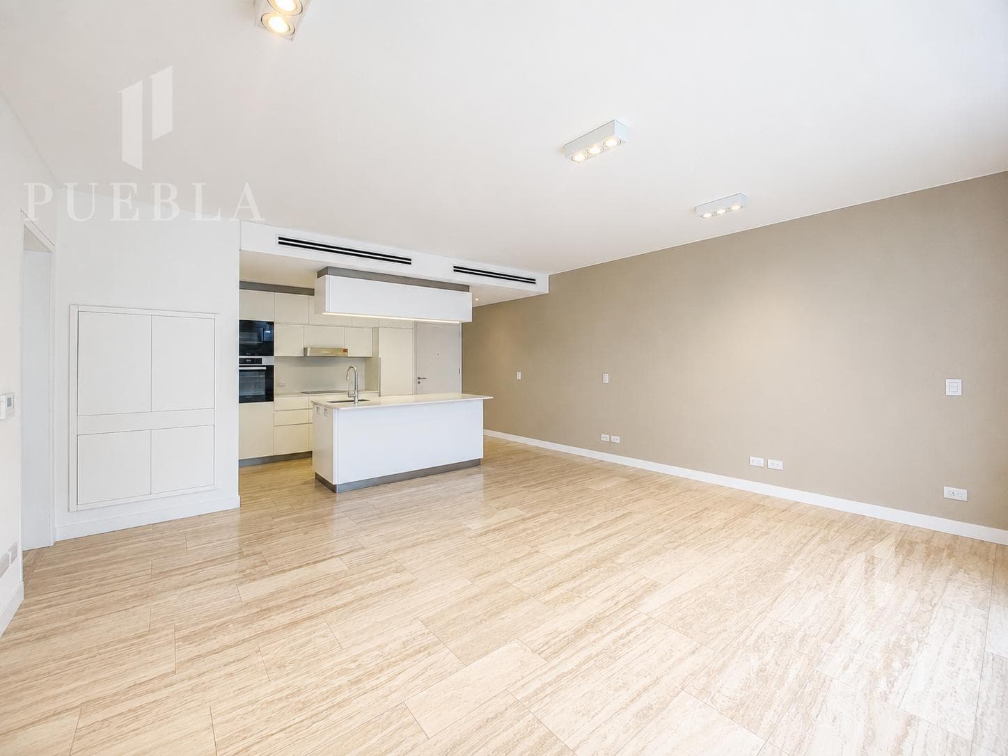 2-Room Apartment for Rent with Parking Space – Oceana Puerto Madero