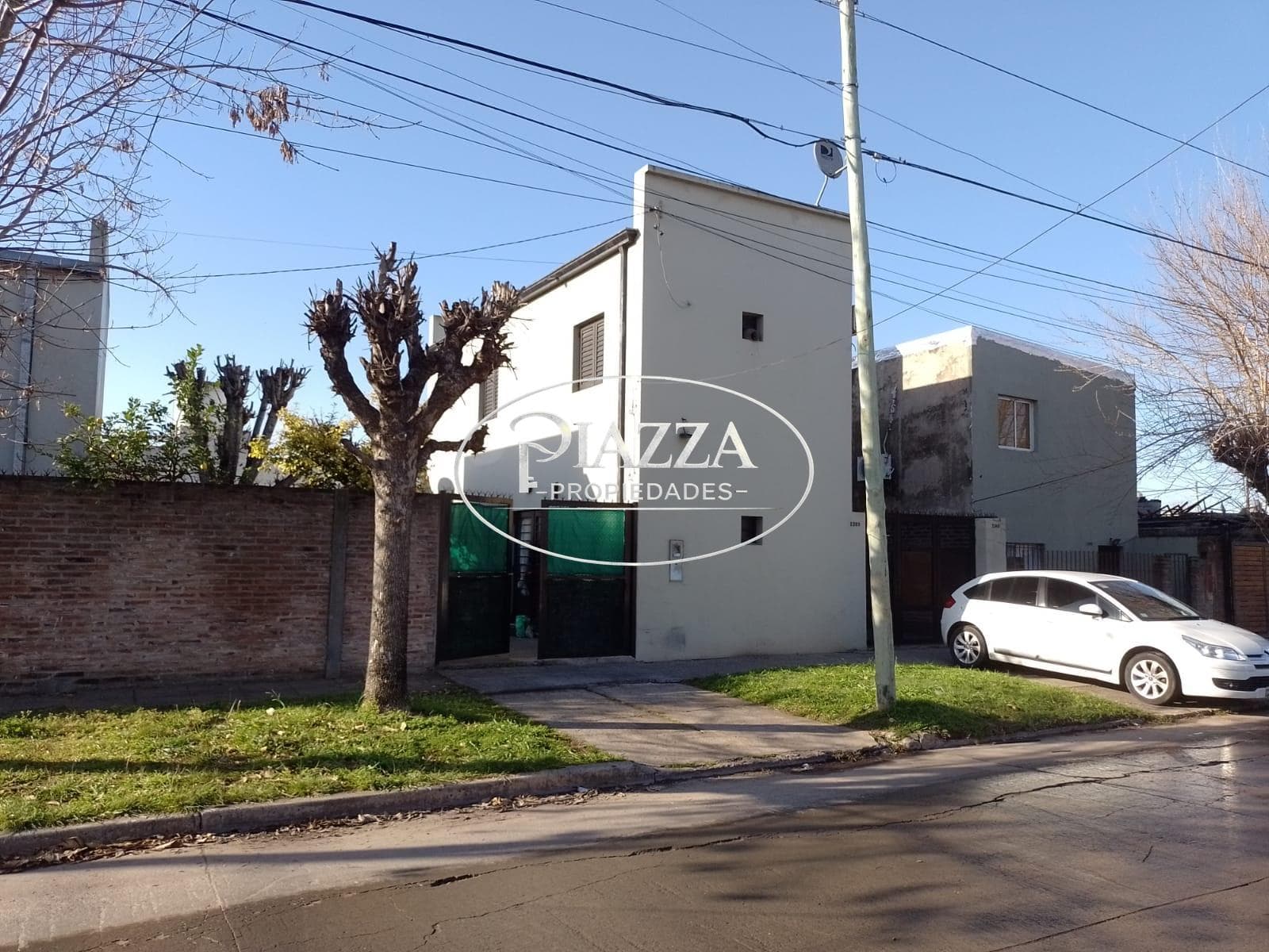 House for Rent in Los Hornos, La Plata