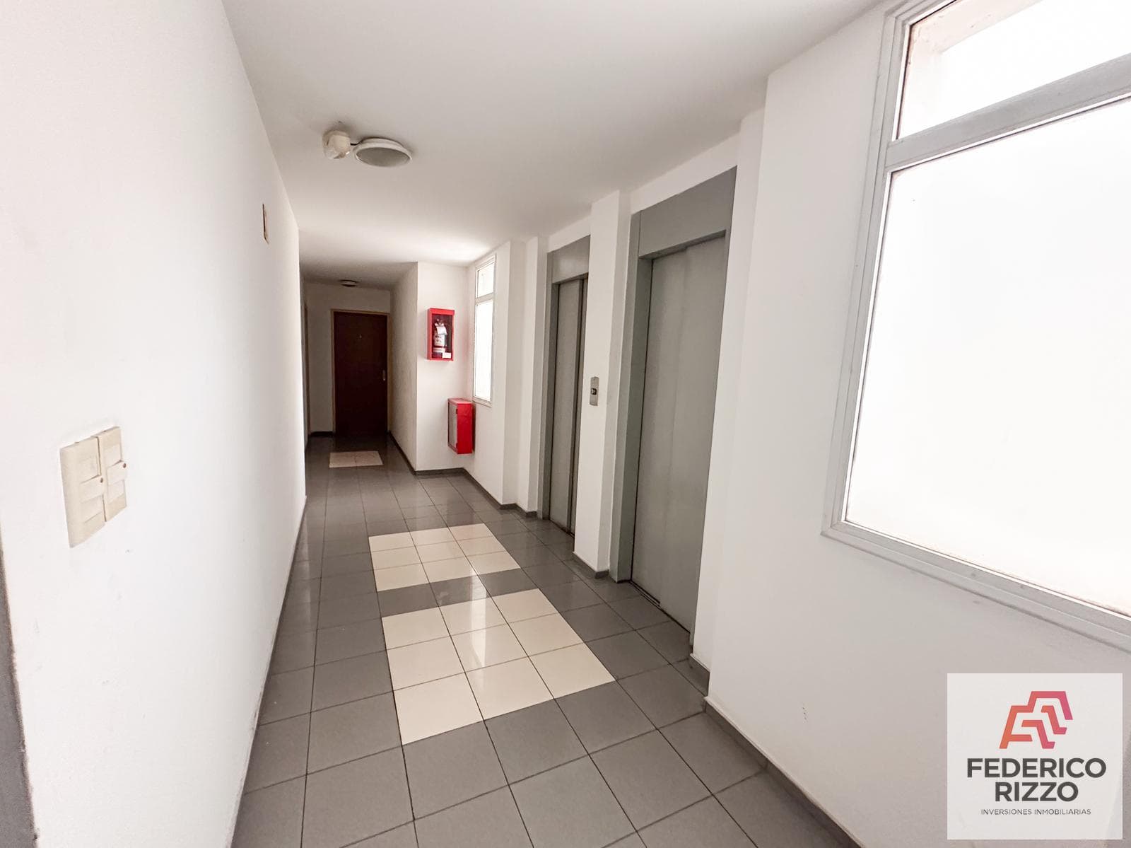 Beautiful Studio Apartment with Balcony. Downtown Neighborhood. 237 Emilio Olmos
