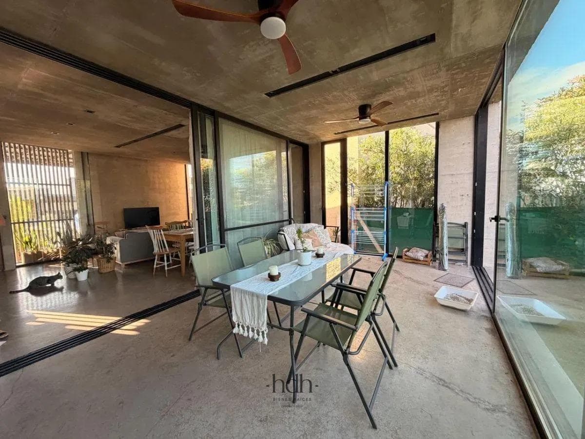 House for sale: 3 bedrooms, 3 bathrooms, 600 m², with a pool and 24-hour security
