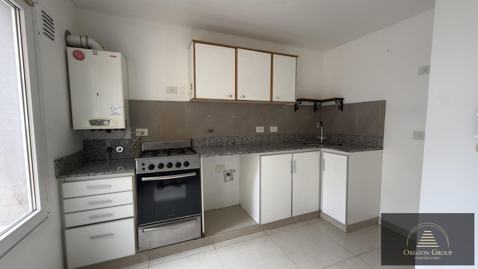 Unfurnished 1-Bedroom Apartment for Rent