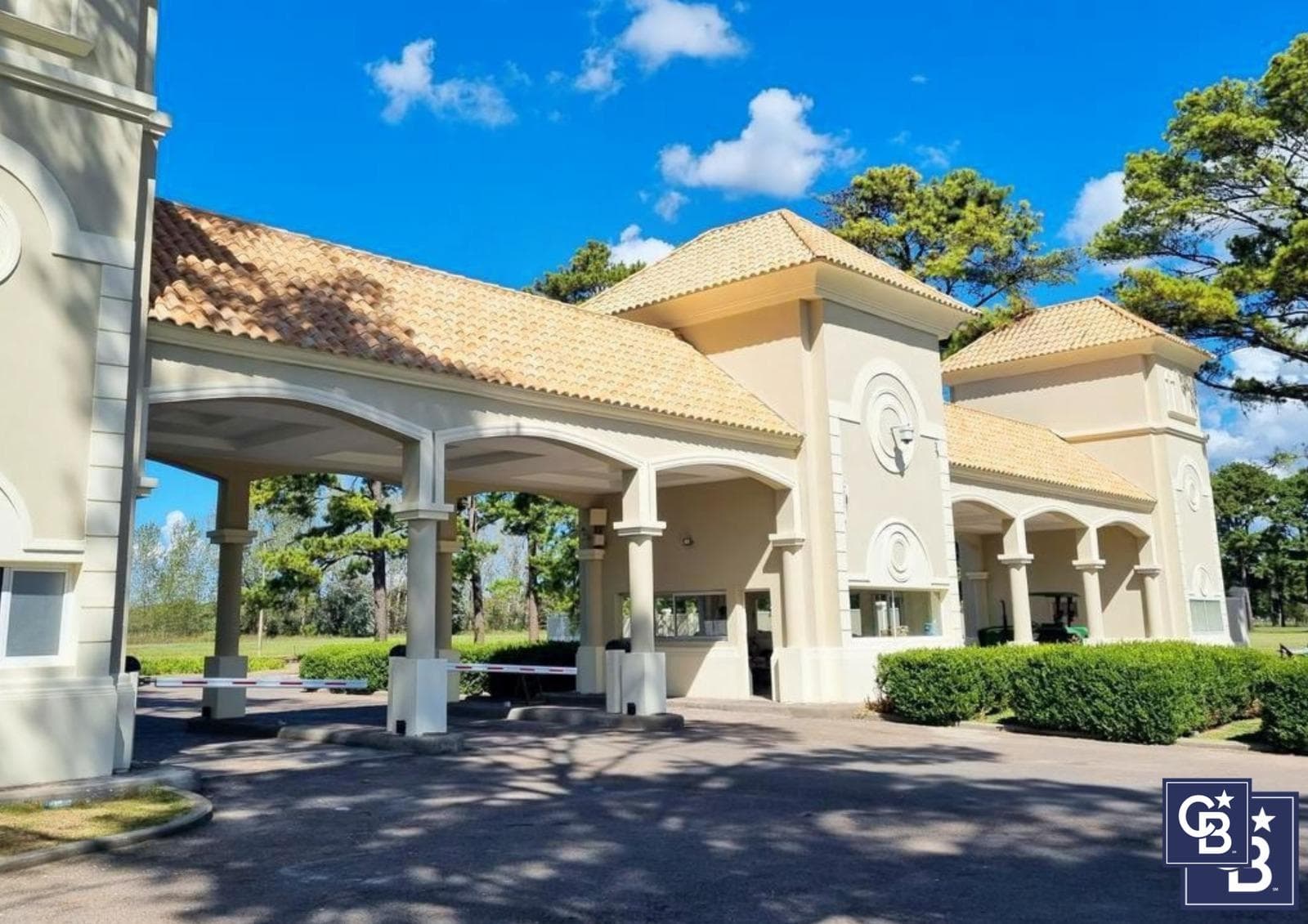 1,584 m² In-Club Lot for Sale with Financing at Los Pinares Country Club, Exhaltación de la Cruz