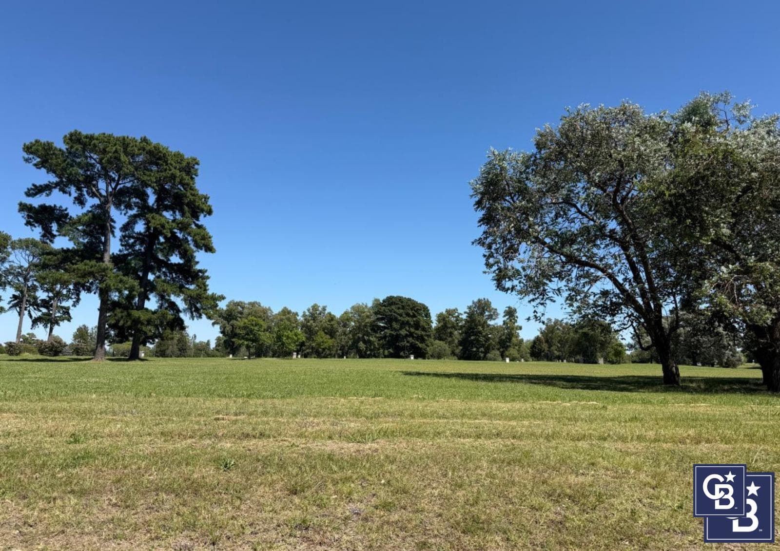 1,584 m² In-Club Lot for Sale with Financing at Los Pinares Country Club, Exhaltación de la Cruz