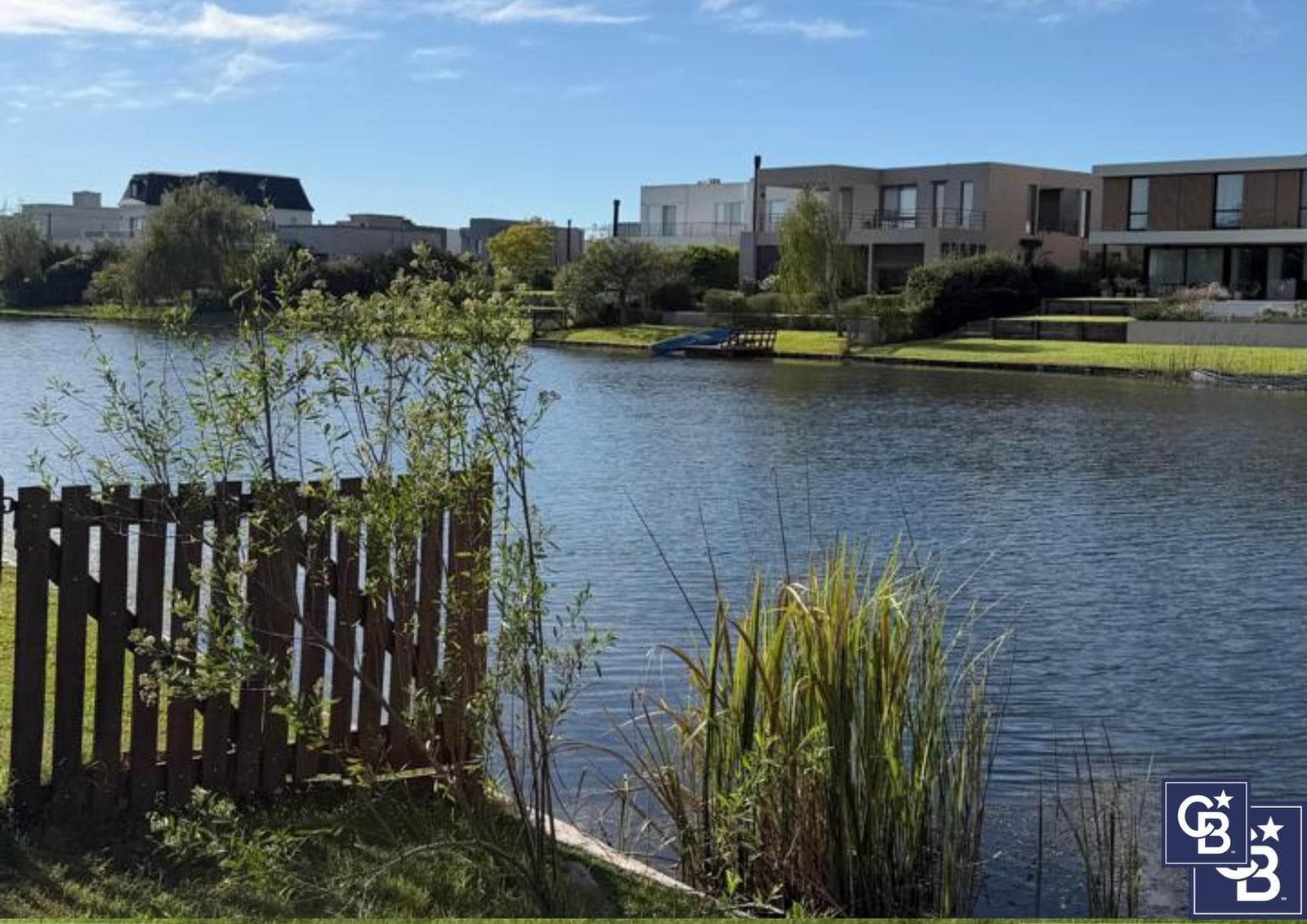 722 m² Northwest-Facing Lakefront Lot for Sale in the Vistas Neighborhood, Puertos del Lago