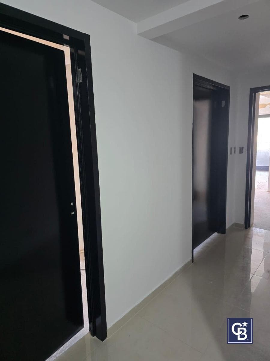 Studio Apartment for Sale with Balcony—Ideal Investment in Parque Chas