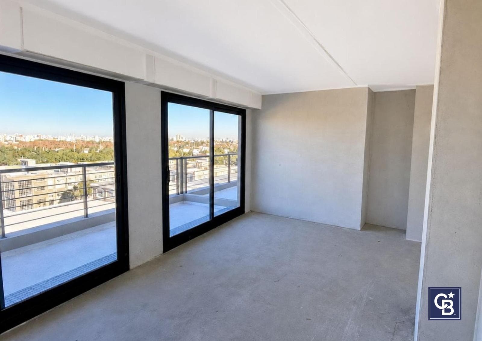 Studio Apartment for Sale with Balcony—Ideal Investment in Parque Chas