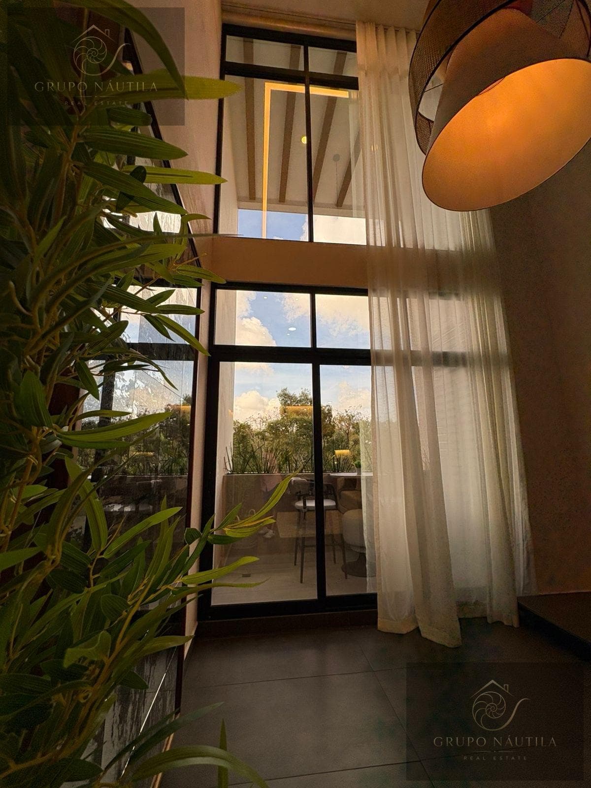 Apartment for Sale on Prol. La Luna